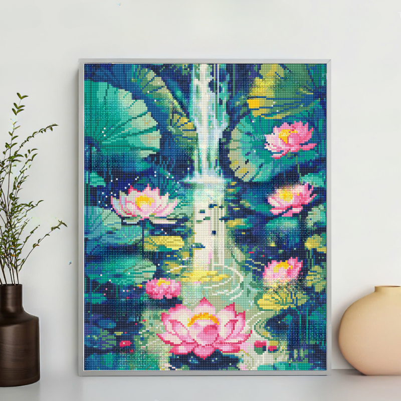 Tranh đính đá hoa sen dưới thác nước