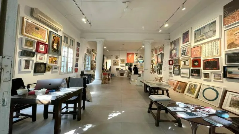 Triển lãm Manzi Art Space
