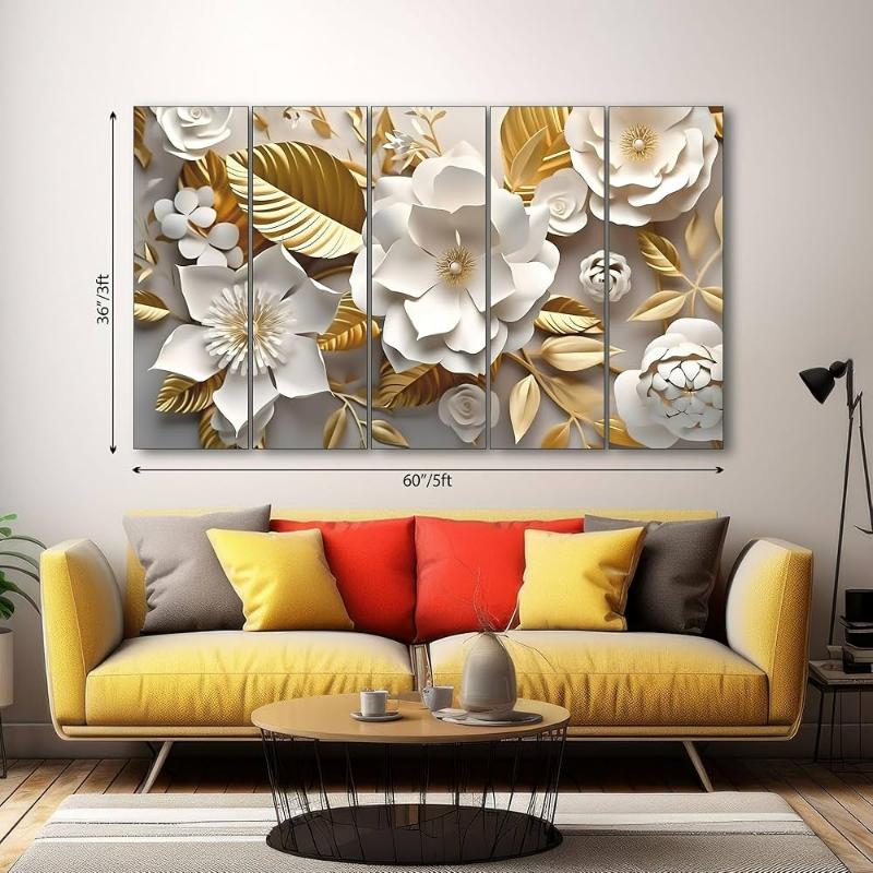 Bộ tranh với tông trắng vàng tăng tính nghệ thuật cho phòng khách