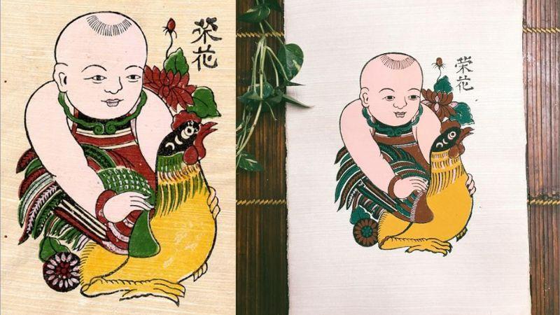 Tranh đông hồ mô tả em bé ôm gà