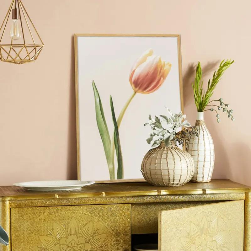 Tranh canvas một bông tulip đơn giản, tinh tế 