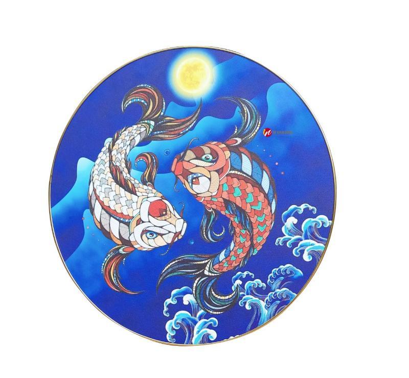 Tranh lý ngư vọng nguyệt hợp tuổi nào