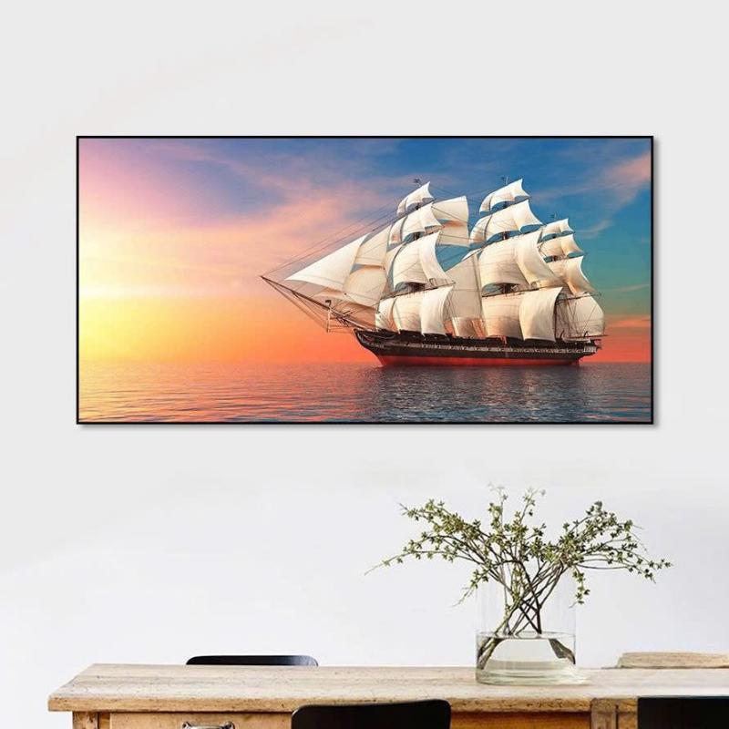 Tranh canvas thuyền buồm lướt trên biển lúc hoàng hôn, mang vẻ đẹp nhẹ nhàng