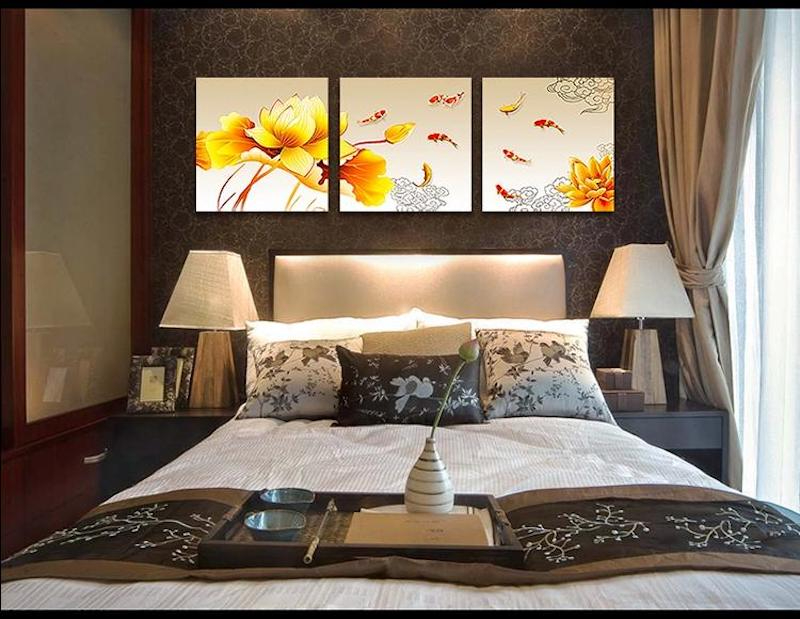Tranh treo tường phòng ngủ giúp nâng tầm không gian và tạo cảm giác thư giãn