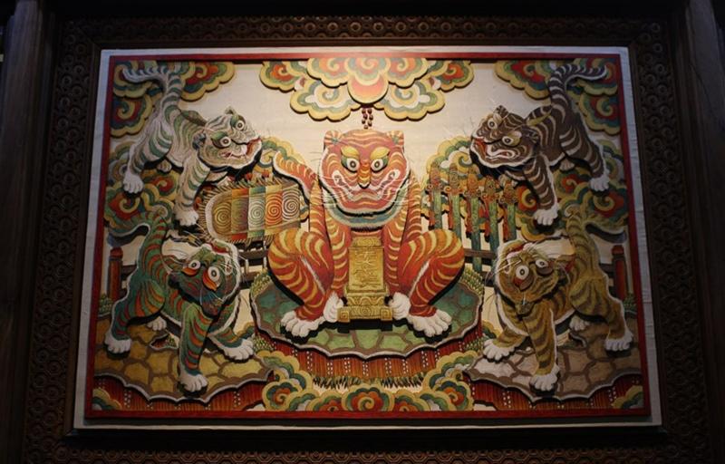 Đặc điểm dòng tranh Ngũ Hổ