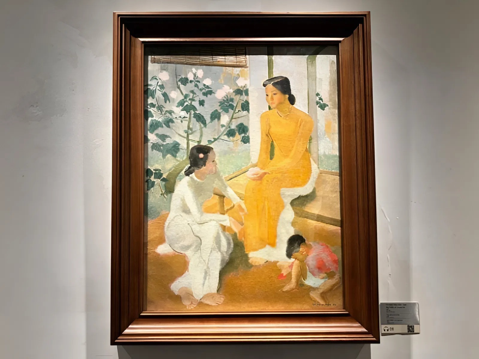 Bức tranh Hai thiếu nữ và em bé