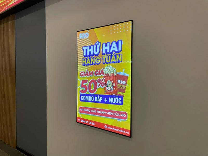 Một bức tranh điện treo tường siêu mỏng hiệu ứng, thu hút ánh nhìn mạnh mẽ nhờ khả năng tạo chiều sâu 3D và các hiệu ứng thị giác độc đáo