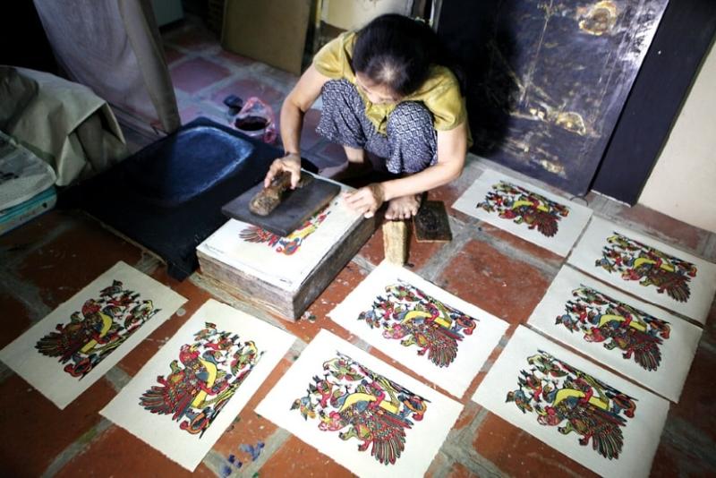 In tranh Đông Hồ ra giấy