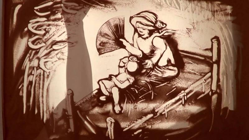 Một khoảnh khắc dịu dàng, thân thuộc được truyền tải qua tranh cát biểu diễn
