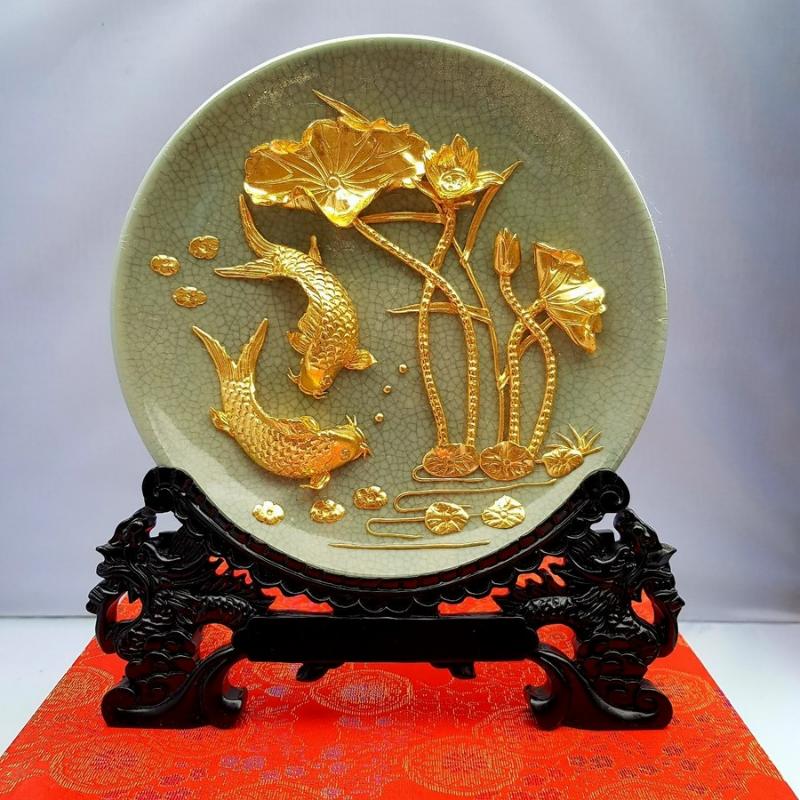 Tranh Cá Chép Dát Vàng biểu tượng của sự may mắn