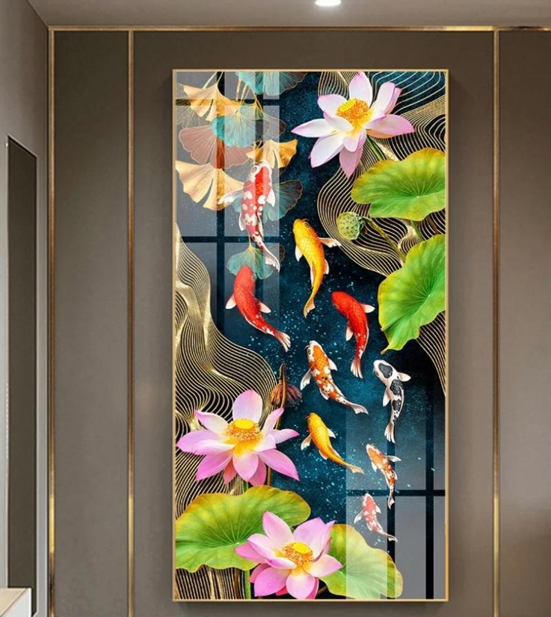 Tranh Cửu Ngư Quần Hội giúp không gian thêm sang trọng và hài hòa
