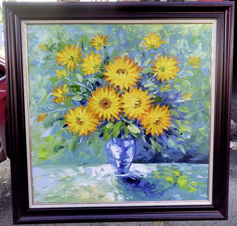 Tranh hoa cúc vàng chất liệu sơn dầu truyền thống, mỗi bức tranh như thổi hồn vào không gian sống, lan tỏa ánh sáng ấm áp, bình an và năng lượng tích cực