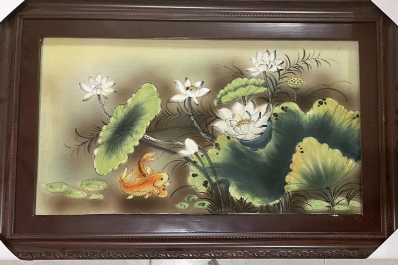 Tranh song ngư tượng trưng cho sự viên mãn trong tình cảm và hôn nhân
