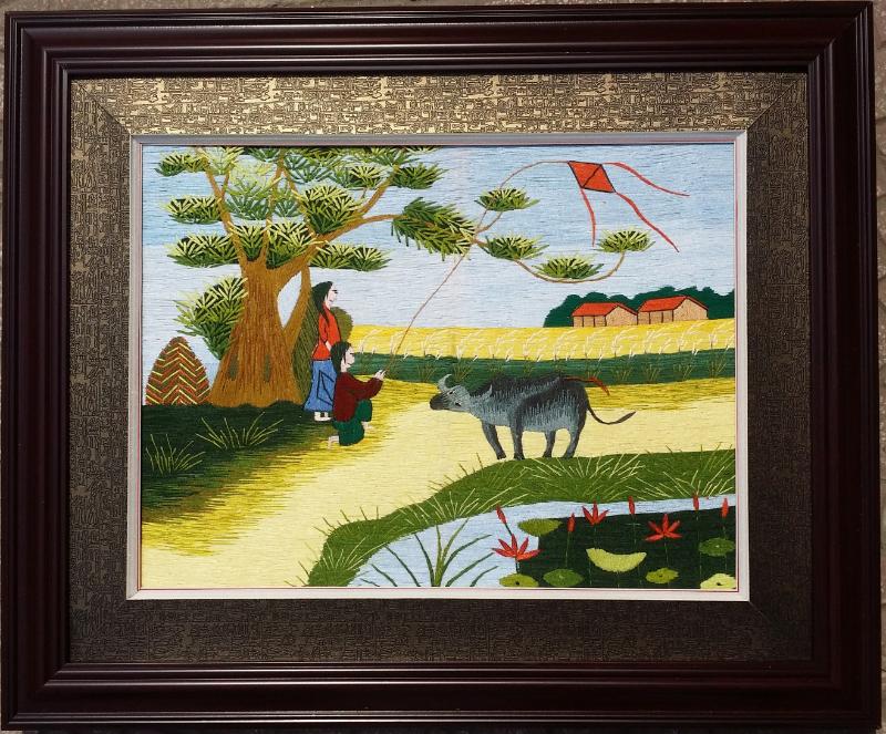 Tranh thêu tay chăn trâu thả diều