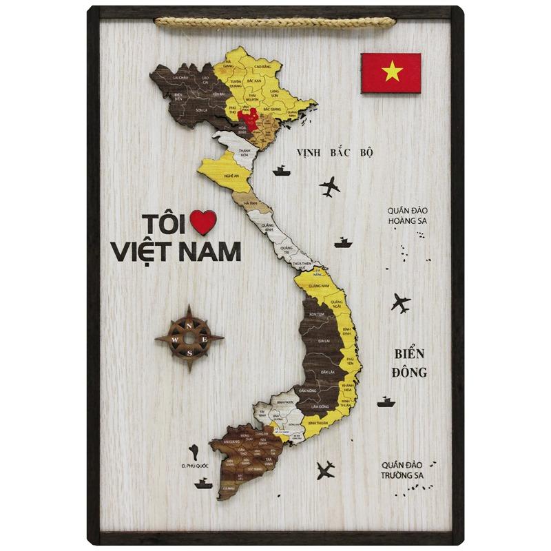 Tranh bản đồ Việt Nam - Biểu tượng nghệ thuật và tự hào dân tộc 4 Tác phẩm bản đồ Việt Nam với dòng chữ "Tôi ❤️ Việt Nam" và quốc kỳ, thể hiện rõ niềm tự hào dân tộc.