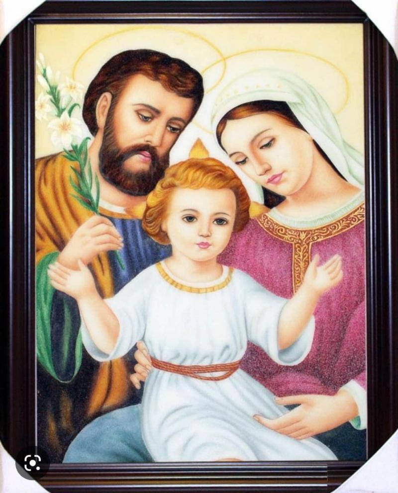 Nên treo tranh gia đình Thánh Gia ở đâu