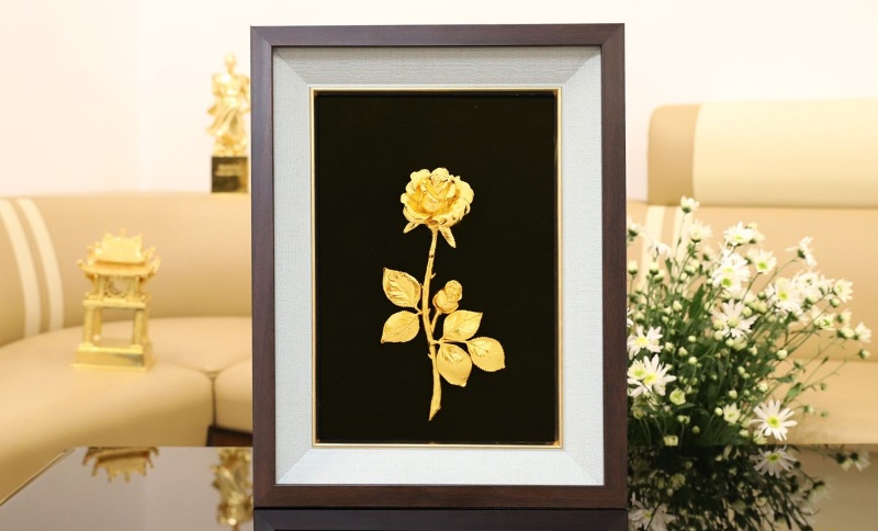 47+ Tranh mạ vàng, dát vàng cao cấp, hợp phong thủy 2026 3 Tranh mạ vàng kích thước nhỏ để bàn