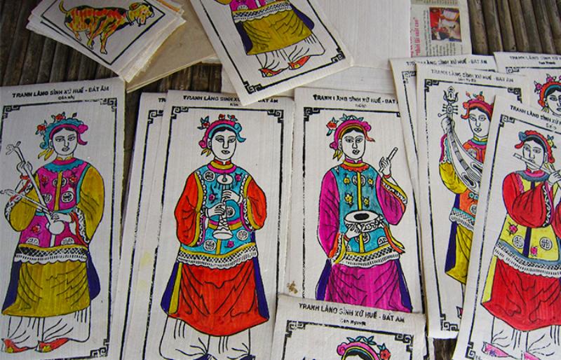 Loạt tranh in hình các nhân vật nữ hát bội (Hát Bội), thể hiện nghệ thuật biểu diễn truyền thống.