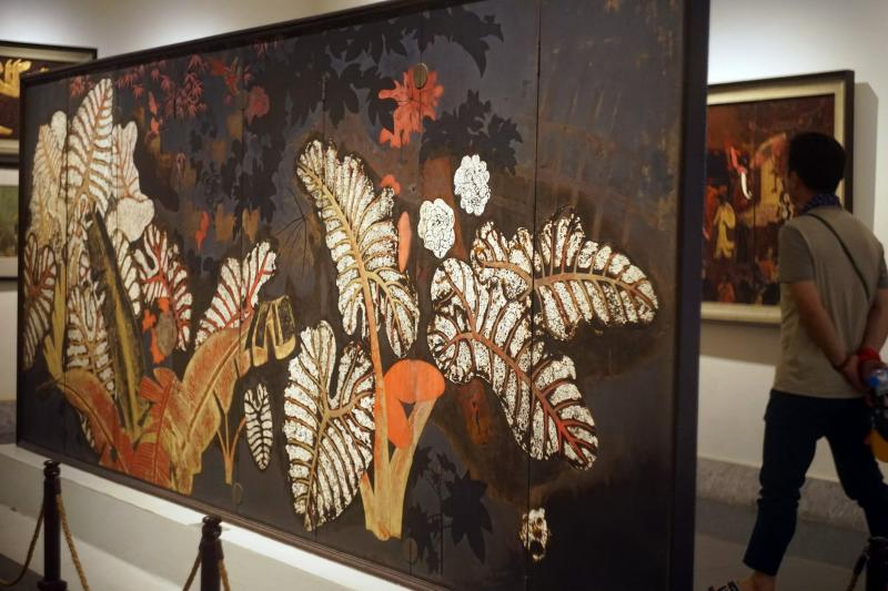 Binh phong Doc mung 22