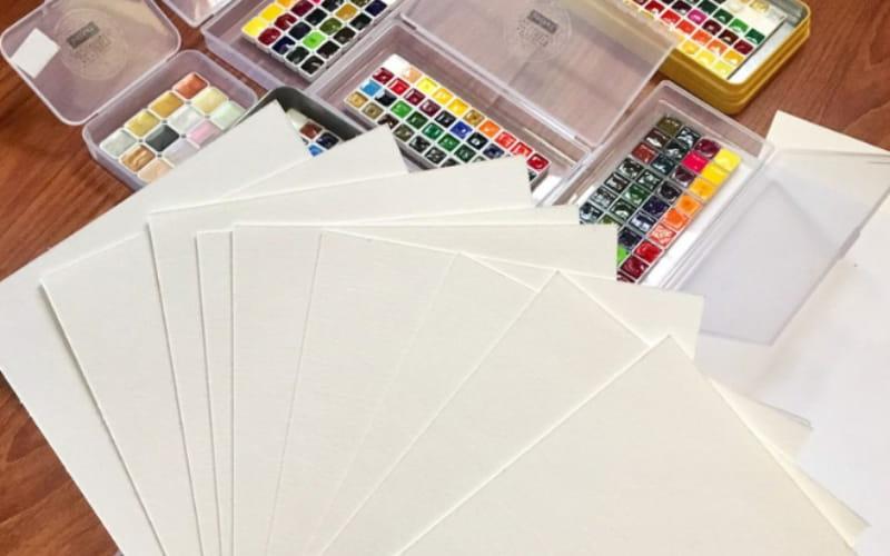 Vẽ tranh 8/3 đẹp và ý nghĩa dành tặng mẹ và cô giáo 3 Chuẩn bị đầy đủ dụng cụ là bước đầu tiên để tạo nên một tác phẩm nghệ thuật ý nghĩa