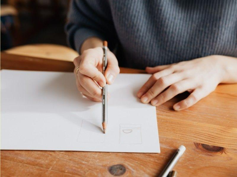 Các loại giấy vẽ và cách chọn đúng cho từng kỹ thuật vẽ 4 Giấy vẽ chì