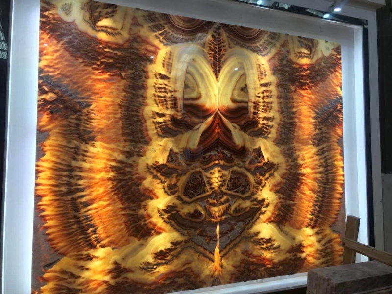 Mẫu tranh đá tự nhiên đẹp rực rỡ