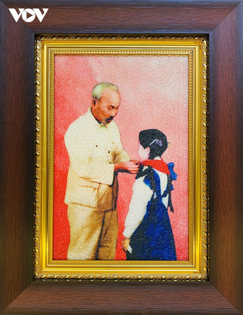 Tranh Bác Hồ với thiếu nhi