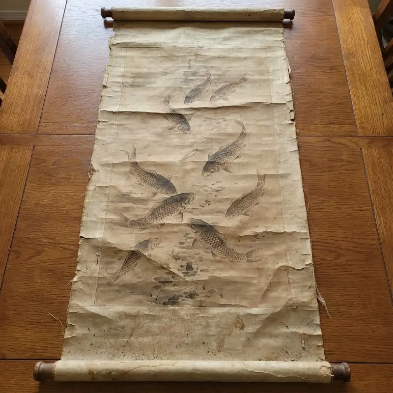 Tranh Cửu Ngư Quần Hội là gì? bảng giá cách chọn và treo 17 Tranh Cửu Ngư Quần Hội thủy mặc trên giấy dó