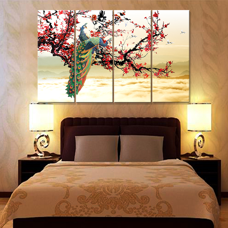 Tranh hoa đào treo phòng ngủ giúp tình cảm vợ chồng thêm gắn kết, hòa hợp 