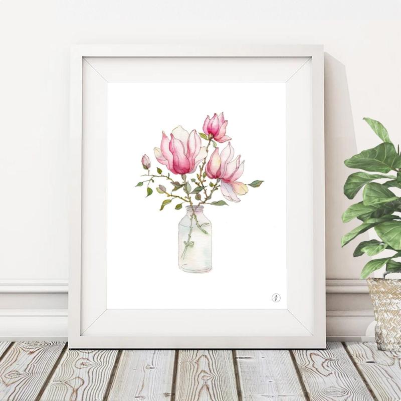 Tranh hoa mộc lan màu hồng cánh sen, rất hợp với người tuổi Mão để tăng cường sự vững vàng và quyết đoán.