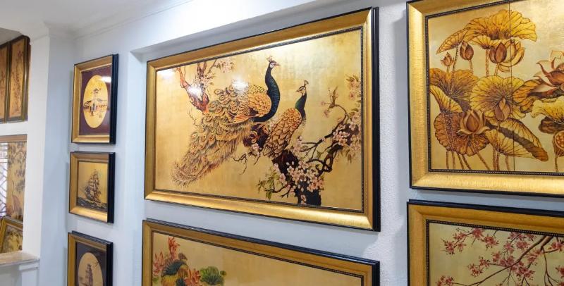 Tranh sơn mài dát vàng cao cấp - Nghệ thuật và phong thủy 2 Bộ sưu tập tranh sơn mài dát vàng cao cấp, thể hiện vẻ đẹp sang trọng và chiều sâu nghệ thuật truyền thống Việt Nam.