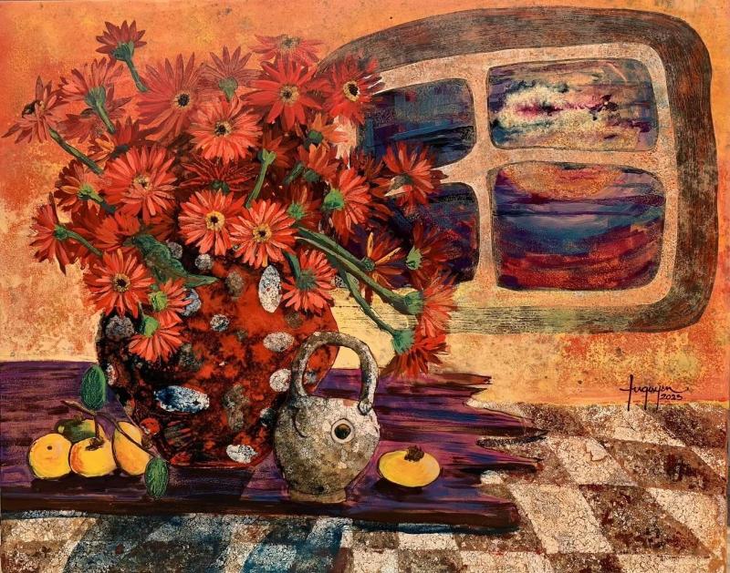 Những nhành hoa rực rỡ bên khung cửa tạo nên chiều sâu nghệ thuật độc đáo.