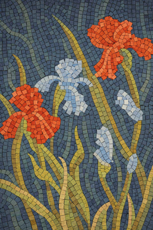 Tranh Mosaic hoa Iris