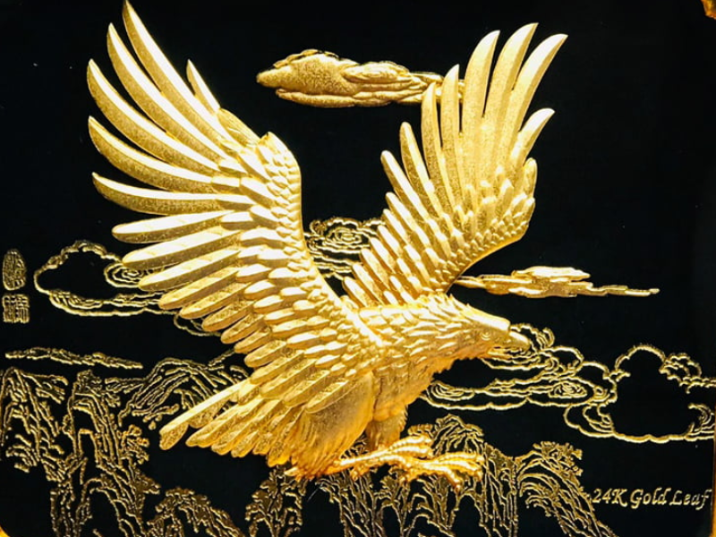 Tranh mạ vàng đại bàng tung cánh