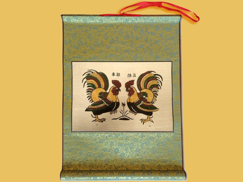 Tranh bồi lụa cao cấp Đông Hồ Tam Dương Khai Thái 40cm x 55cm 