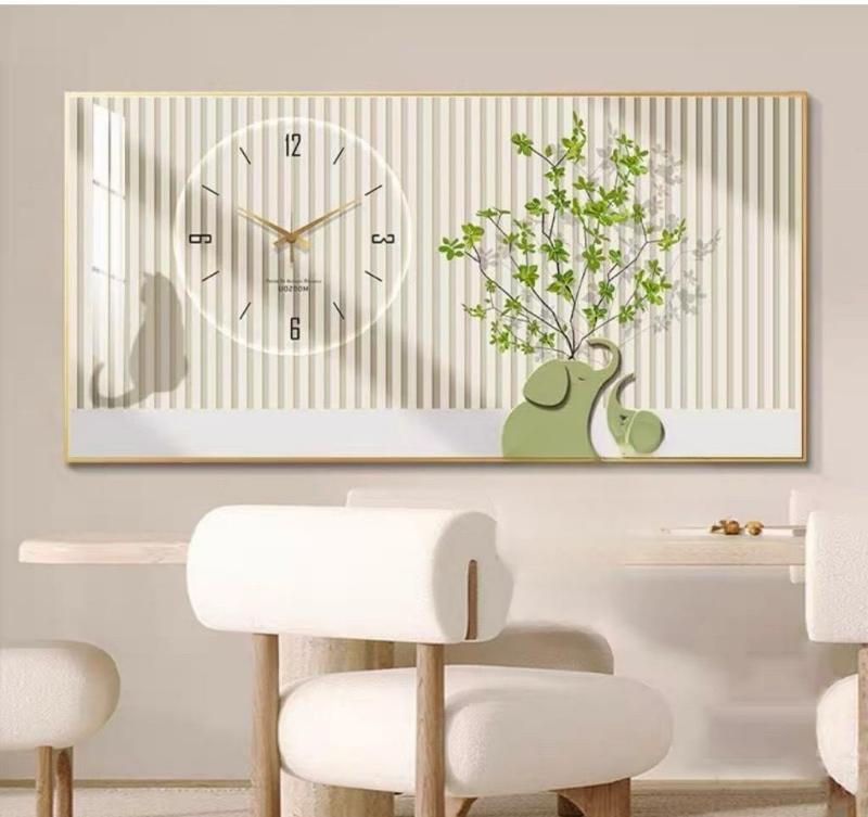 Kích thước tranh đồng hồ phù hợp với không gian