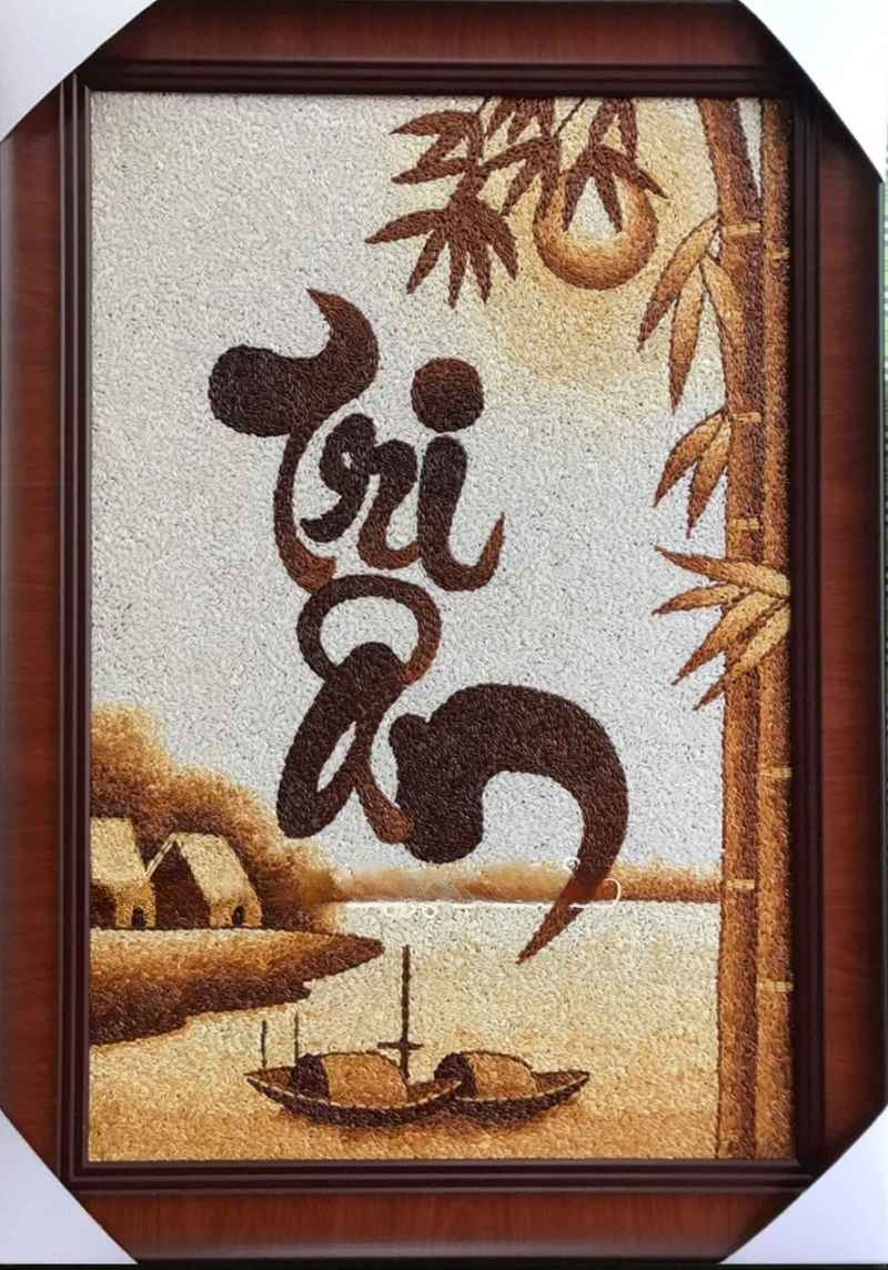 Tranh chữ thư pháp bằng gạo rang 