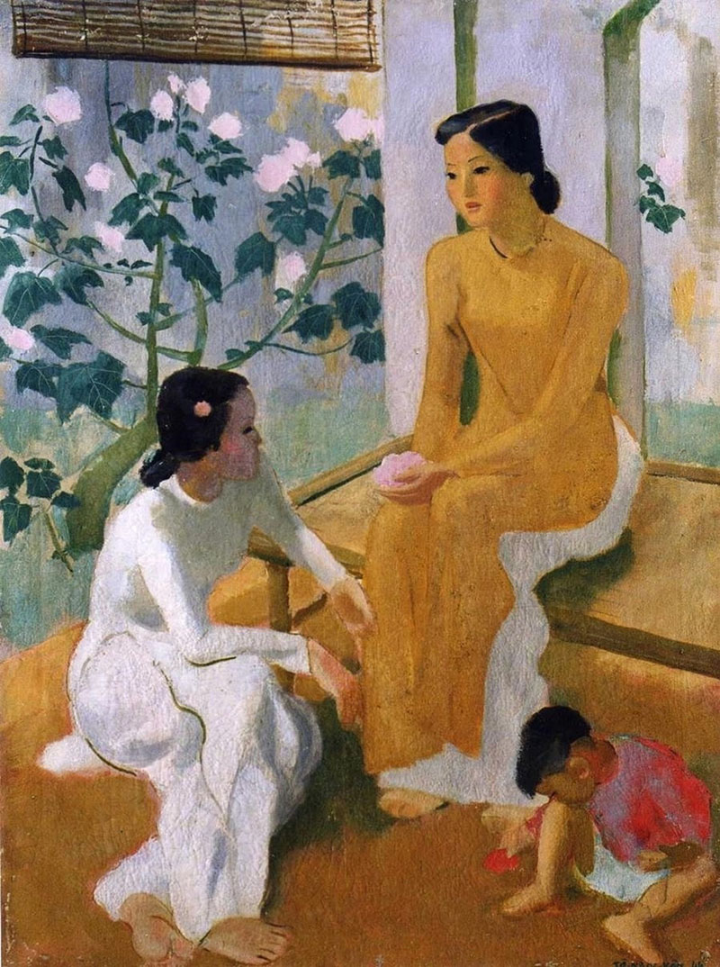 Tranh nghệ thuật về con người với hai thiếu nữ và em bé trong không gian nội thất nhiều ánh sáng tự nhiên